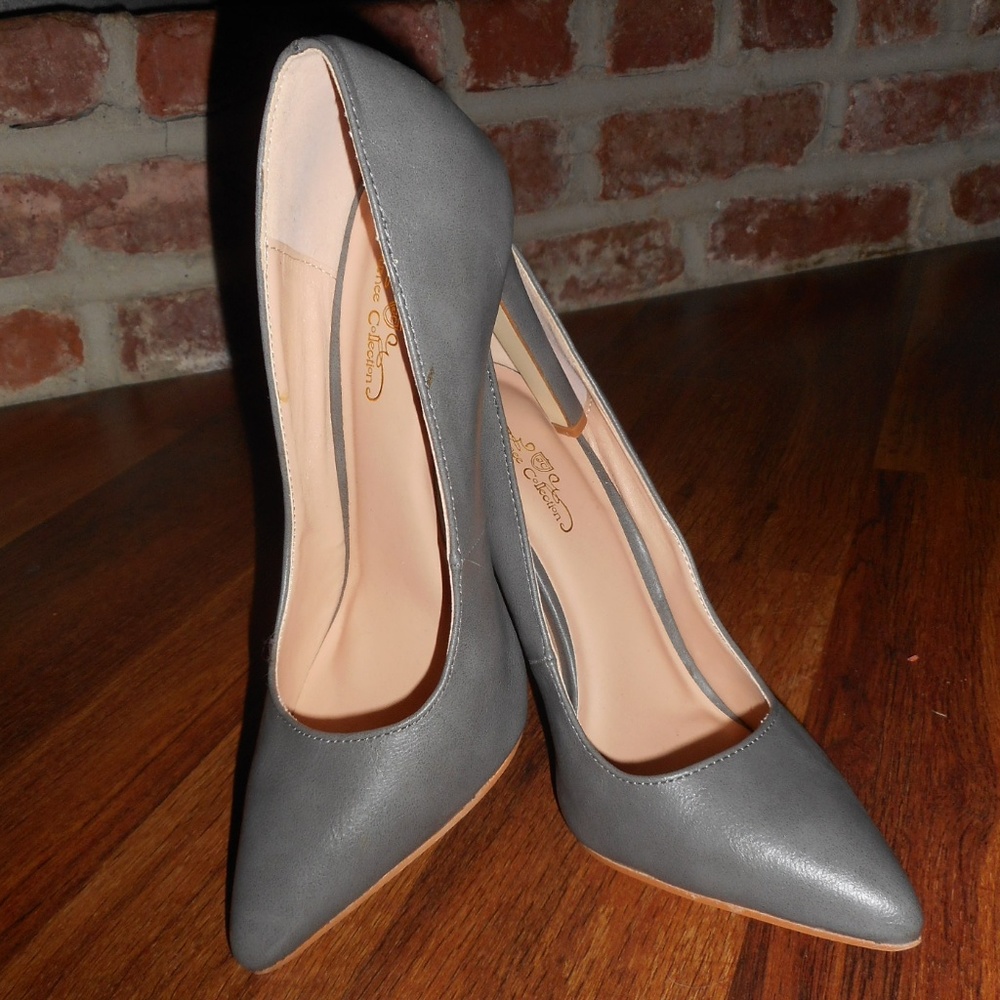 NEW classic grey pumps, 7.5 M - Picture 2 of 7